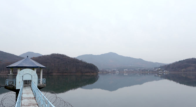 땀 흘리며 먹는 겨울의 맛 백운호수 국물요리 열전